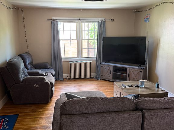 4th image of 509 Lafayette Ave #1