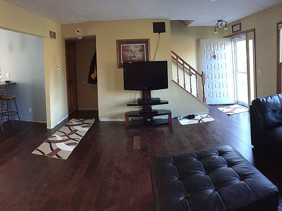 5th image of 1816 Tuxworth Ave #1