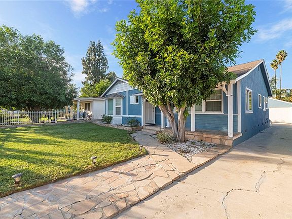 2nd image of 22651 Mariano St