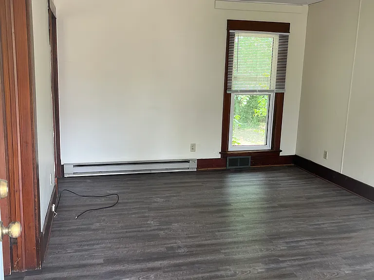 415 Putnam St #1 — Photo 10