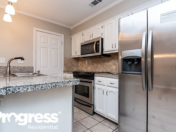 4th image of 8390 Kimberly Rose Dr