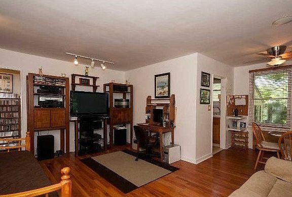 4th image of 28 Glen Keith Rd APT U