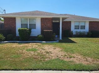 4518 Sierra Madre Dr, New Orleans, LA 70127