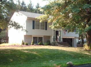 22-24 Brewster Dr, Middletown, NY 10940