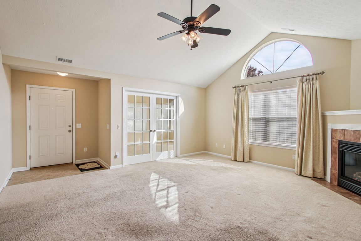 next background image