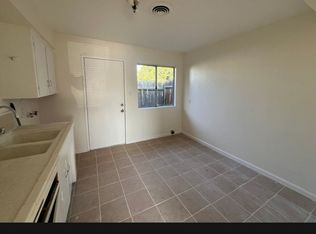 517 Wisteria St, Bakersfield, CA 93308