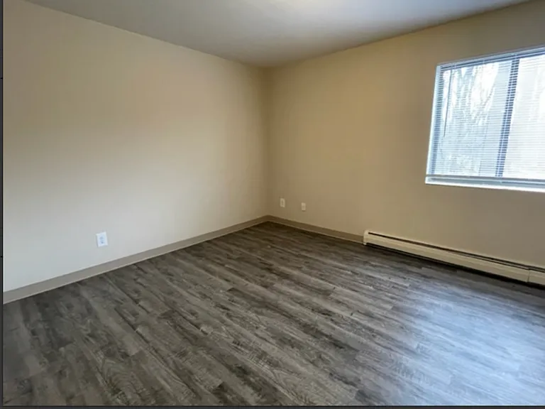 2340 Michael Ave SW — Photo 15