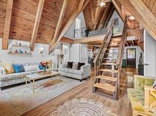 304 SE Henry St, Bentonville, AR 72712