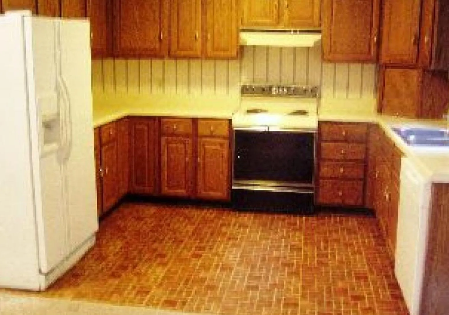 3 Bedroom House in Forest — Photo 3