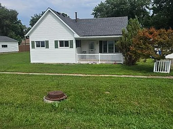 314 N Constant St, Dawson, IL 62520