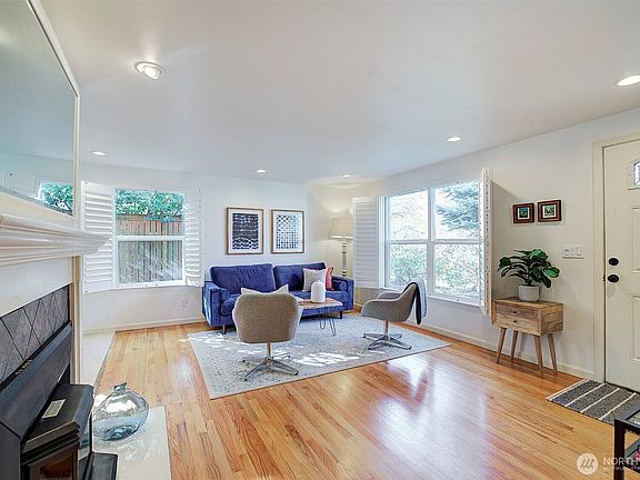 5th image of 7940 17th Avenue SW