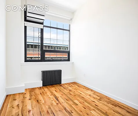 Rented by Compass | media 22