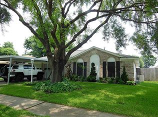 1711 Kenwick Pl, Pasadena, TX 77504