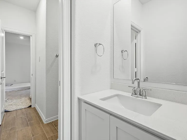 8309 Gray Squirrel Ln — Photo 9