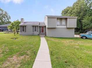 2109 Centenial Dr, Dothan, AL 36303