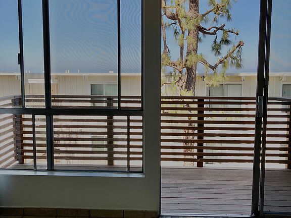 2nd image of 6764 Los Verdes Dr #6766-4