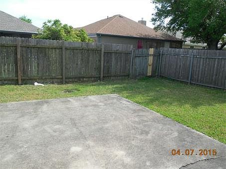 4th image of 2212 S Village Green St