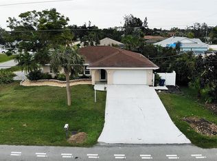 4321 Shamrock Dr, Venice, FL 34293