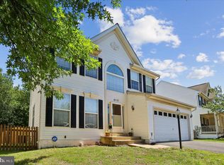 8737 Hackney Dr, Bristow, VA 20136