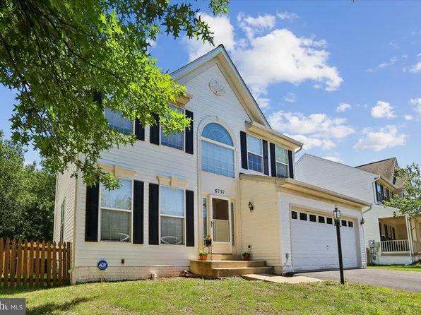 8737 Hackney Dr, Bristow, VA 20136