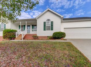 4707 Country Ln, Knoxville, TN 37938
