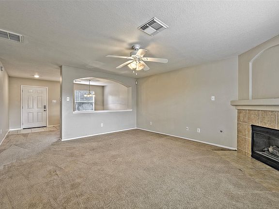 5th image of 710 Ashlen Dr