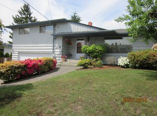 2438 N Narrows Dr, Tacoma, WA 98406