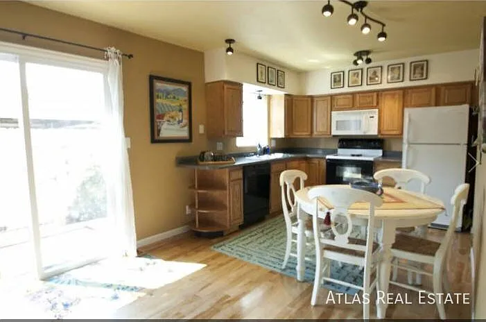 3653 W Union Ave — Photo 7