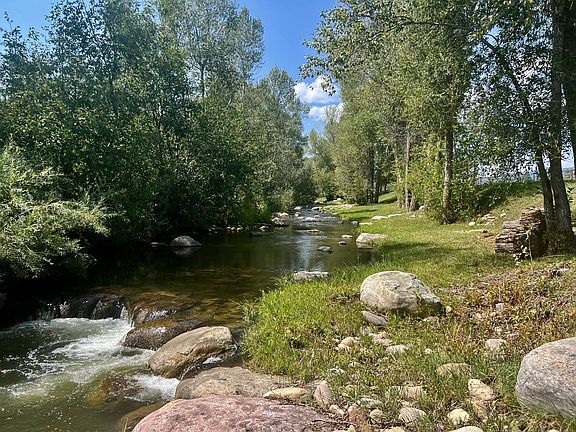 3rd image of 2777 County Road 225
