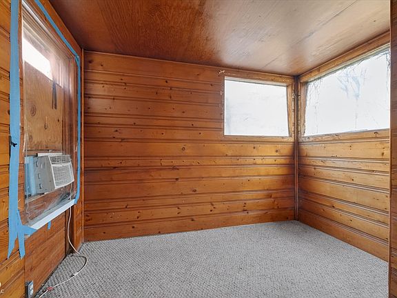 24th image of 720 Woodruff Place West Dr