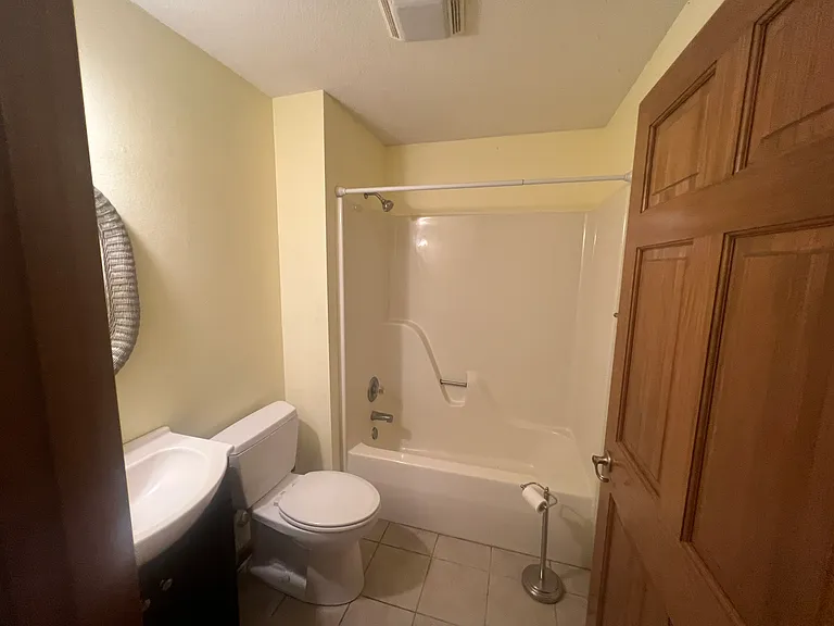 810 S Moreland Rd #810 — Photo 5