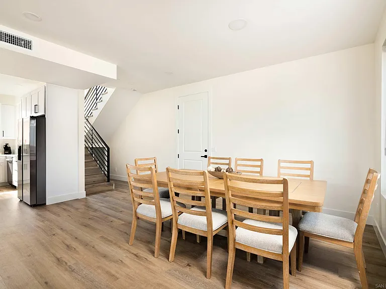4614 Cape May Ave — Photo 8