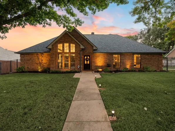 5902 Ponderosa St, Colleyville, TX 76034