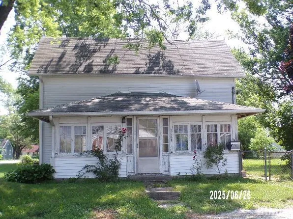 2401 S Selby St, Marion, IN 46953