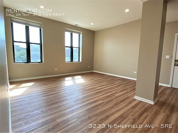 5th image of 3223 N Sheffield Ave APT 5RE