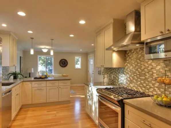 1663 Hampton Ave, Redwood City, CA 94061