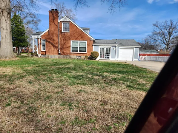 201 Marshall Dr, Bellewood, KY 40207