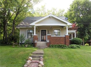 882 Eastland Ave, Akron, OH 44305