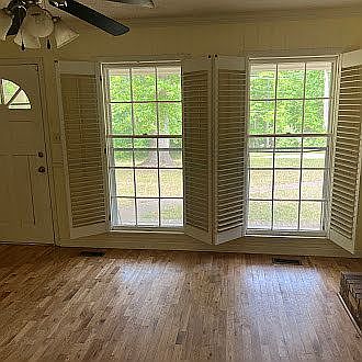 3rd image of 3353 Hunt Rd