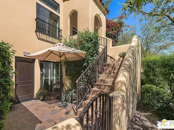248 Villorrio Dr W, Palm Springs, CA 92262