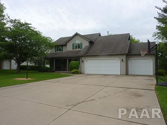 3rd image of 902 Hickory Creek Ct