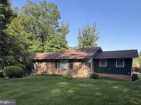 6213 White Oak Dr, Frederick, MD 21701