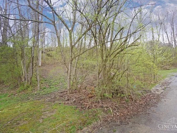 9004 Old Creek Trl, Cincinnati, OH 45249