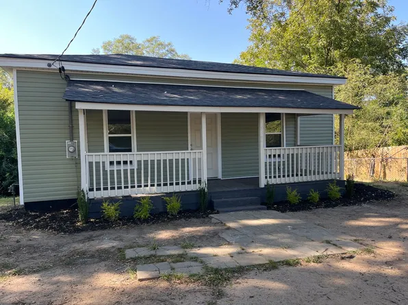 439 N 5th St, Griffin, GA 30223