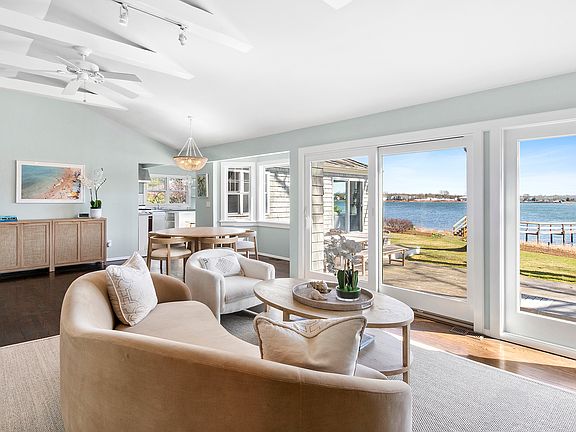 4th image of 76 Harbor Dr