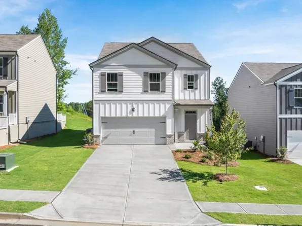 2910 Daxton Ln, Gainesville, GA 30507