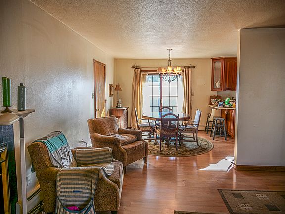 4th image of 7 Birch Ln