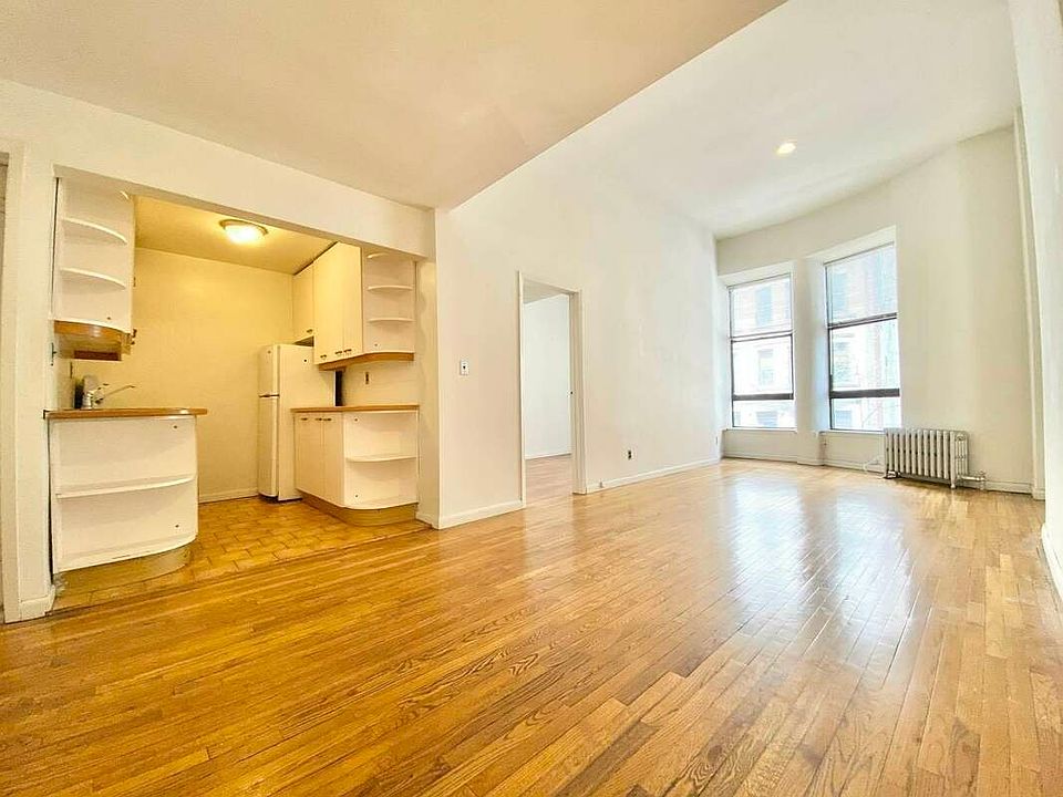 1st image of 246 W 102nd St #1A1