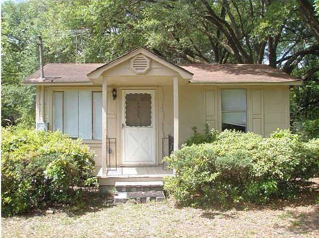 2nd image of 2296 Kimbell Rd