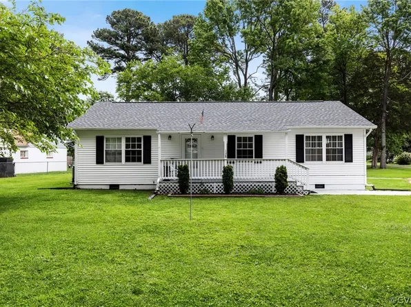 138 W Cedar Ln, Colonial Beach, VA 22443